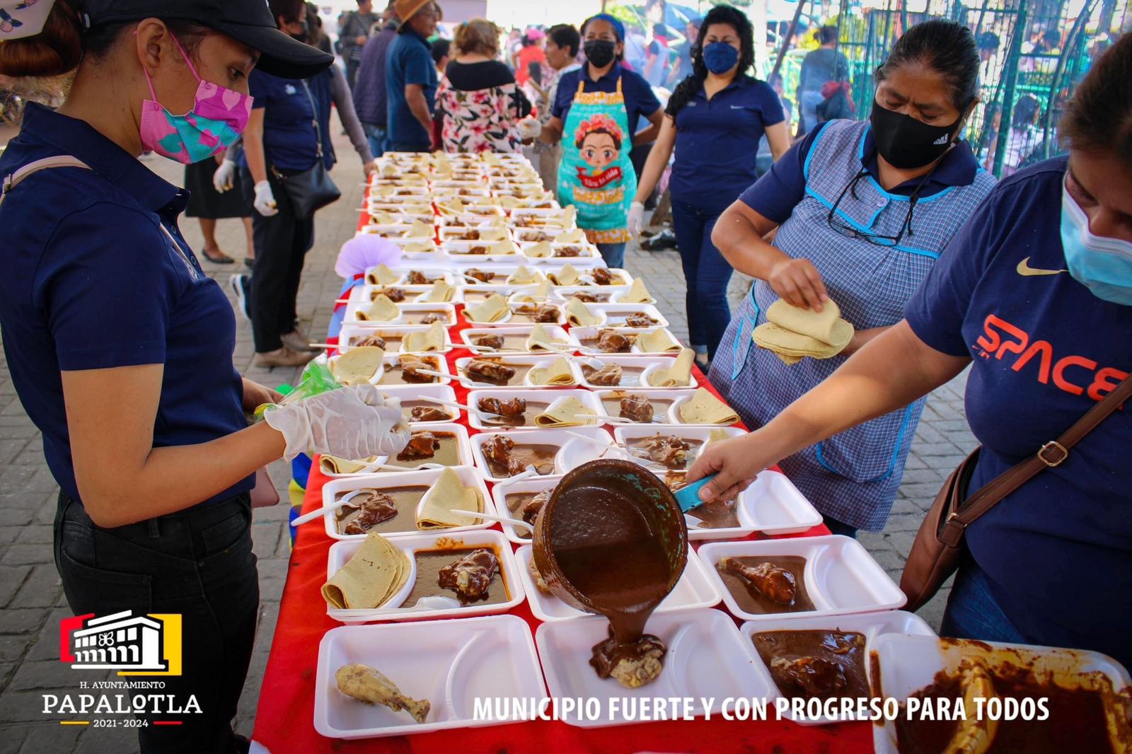 Con éxito inicia la Gran Feria del Mole 2022, en Papalotla